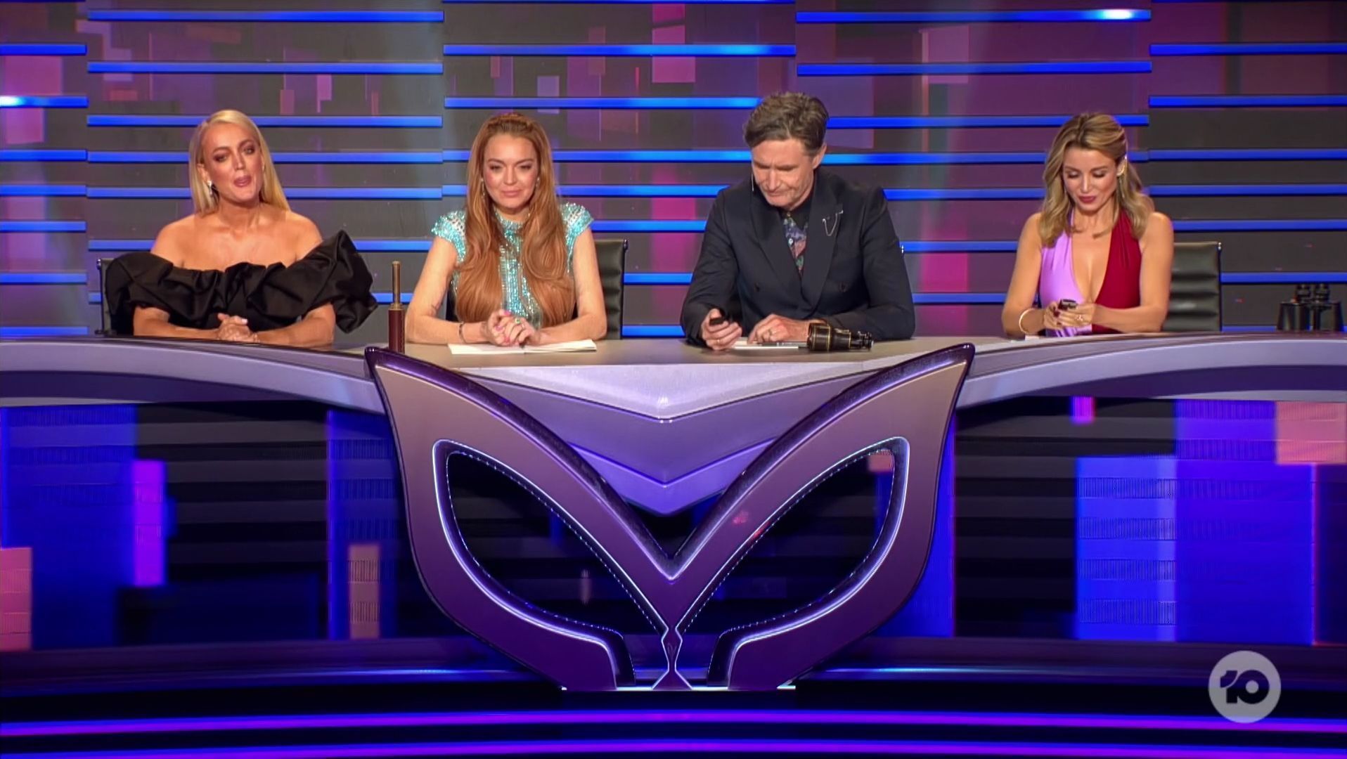TheMaskedSingerAU-S01E01-388.jpg