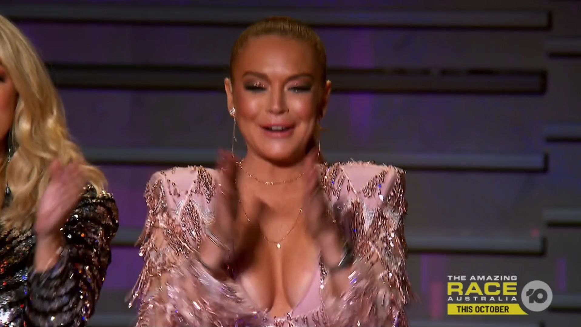 TheMaskedSingerAU-S01E02-030.jpg