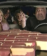 Filename=SNL-S29E18-0658.jpg
Filesize=46KiB
Dimensions=640x480
Date added=Apr 16, 2023 SNL-S29E18-0658.jpg