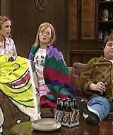 Filename=SNL-S29E18-0975.jpg
Filesize=52KiB
Dimensions=640x480
Date added=Apr 16, 2023 SNL-S29E18-0975.jpg