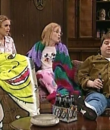 Filename=SNL-S29E18-0976.jpg
Filesize=58KiB
Dimensions=640x480
Date added=Apr 16, 2023 SNL-S29E18-0976.jpg