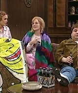 Filename=SNL-S29E18-0977.jpg
Filesize=57KiB
Dimensions=640x480
Date added=Apr 16, 2023 SNL-S29E18-0977.jpg