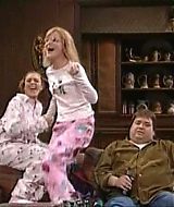 Filename=SNL-S29E18-1007.jpg
Filesize=46KiB
Dimensions=640x480
Date added=Apr 16, 2023 SNL-S29E18-1007.jpg