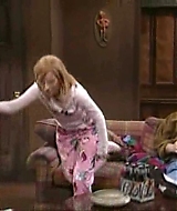 Filename=SNL-S29E18-1044.jpg
Filesize=43KiB
Dimensions=640x480
Date added=Apr 16, 2023 SNL-S29E18-1044.jpg