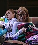 Filename=SNL-S29E18-1095.jpg
Filesize=50KiB
Dimensions=640x480
Date added=Apr 16, 2023 SNL-S29E18-1095.jpg