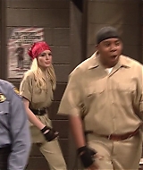 SNL-S37E16-244.jpg